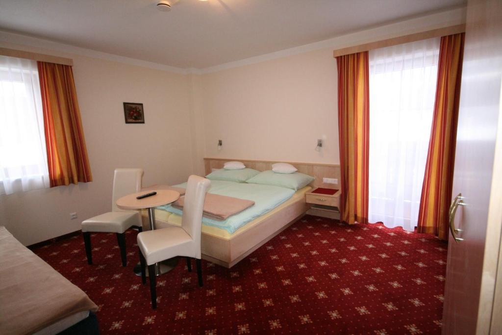 Pension Thorerhof Haus im Ennstal Room photo